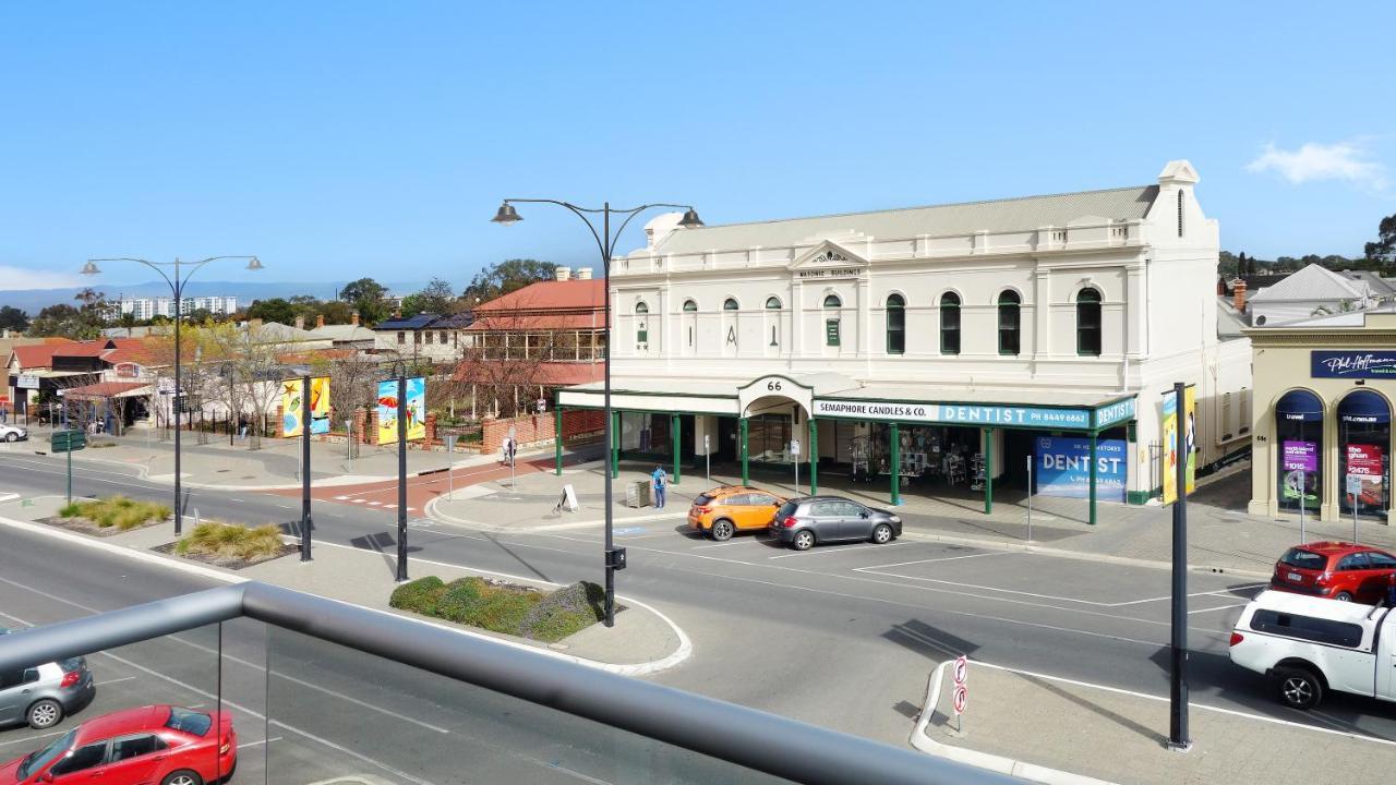 เซมาฟอร์ สแปลช อพาร์ตเมนต์ Aparthotel Port Adelaide ภายนอก รูปภาพ