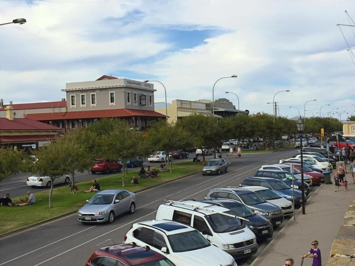 เซมาฟอร์ สแปลช อพาร์ตเมนต์ Aparthotel Port Adelaide ภายนอก รูปภาพ