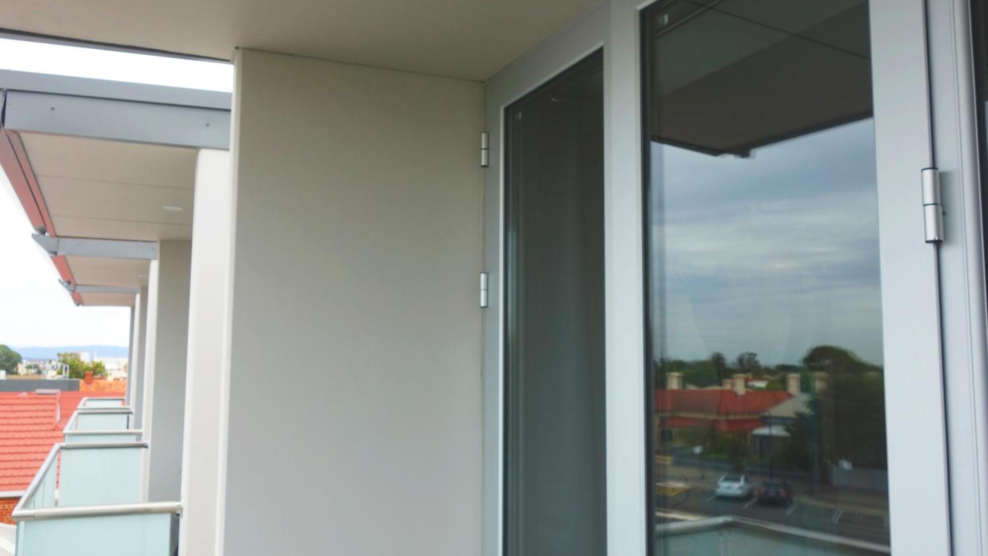 เซมาฟอร์ สแปลช อพาร์ตเมนต์ Aparthotel Port Adelaide ภายนอก รูปภาพ